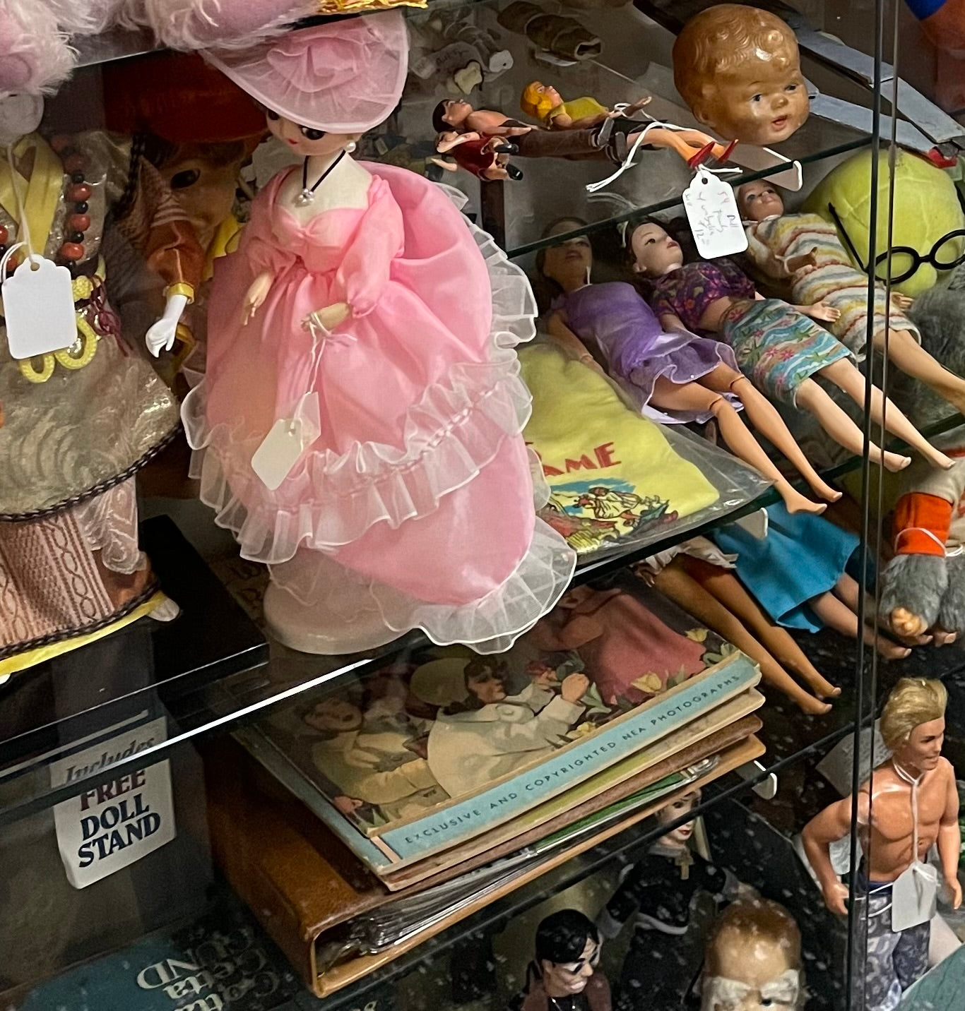 Collector Dolls – Bird n' Squirrel