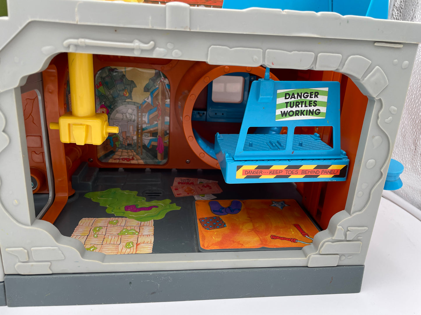 TMNT - Sewer Lair Play Set 1989 #102616