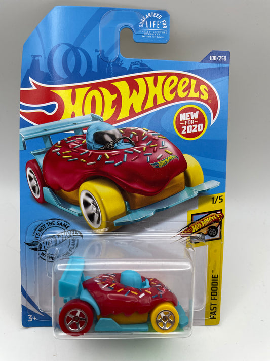 Hot Wheels - Fast Foodie #108 3/5 Donut Drifter Red 2020 #103246