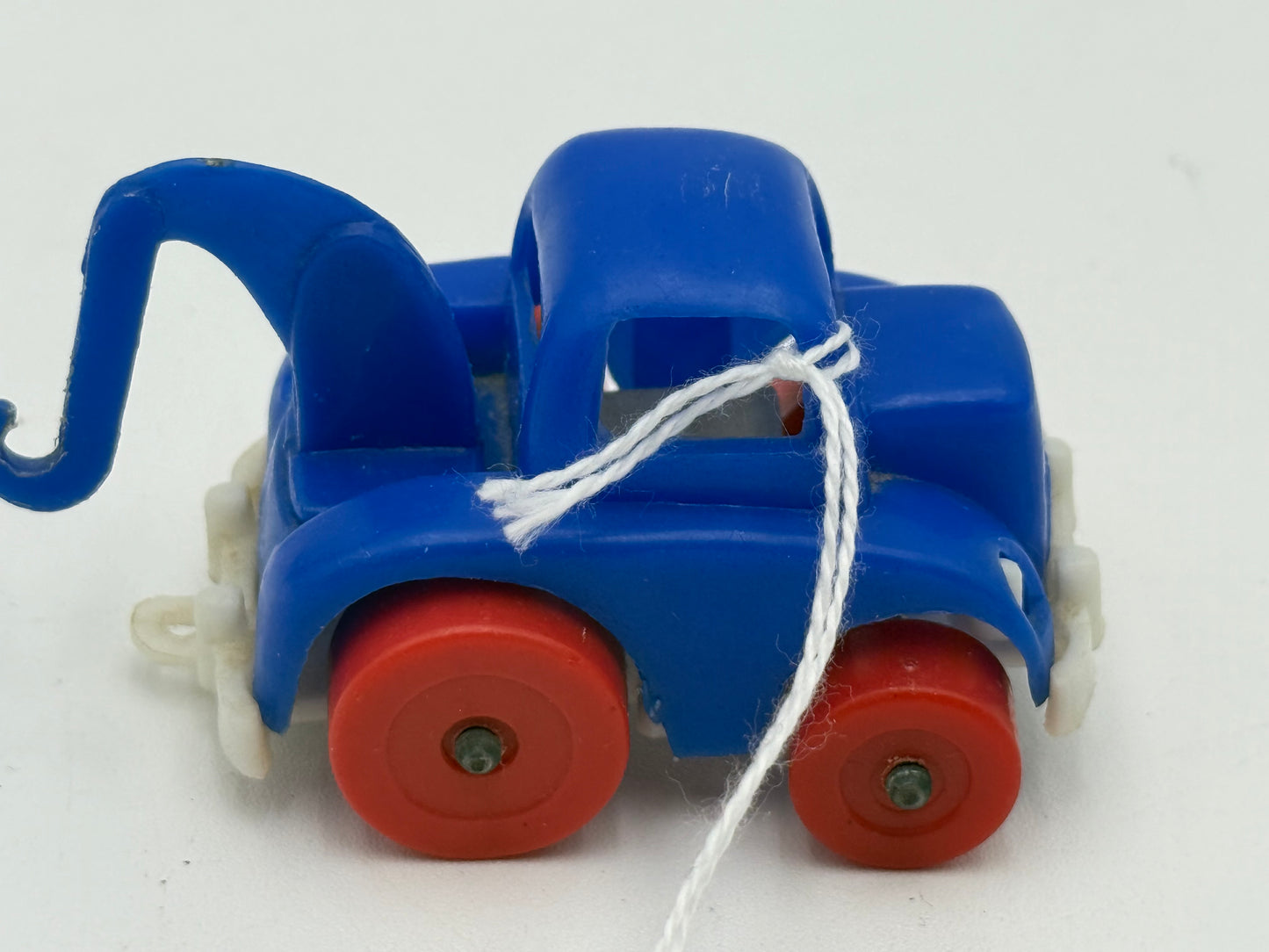 Steven Mfg Co. - Blue Plastic Tow Truck w/ Red Wheels 1973 #105234