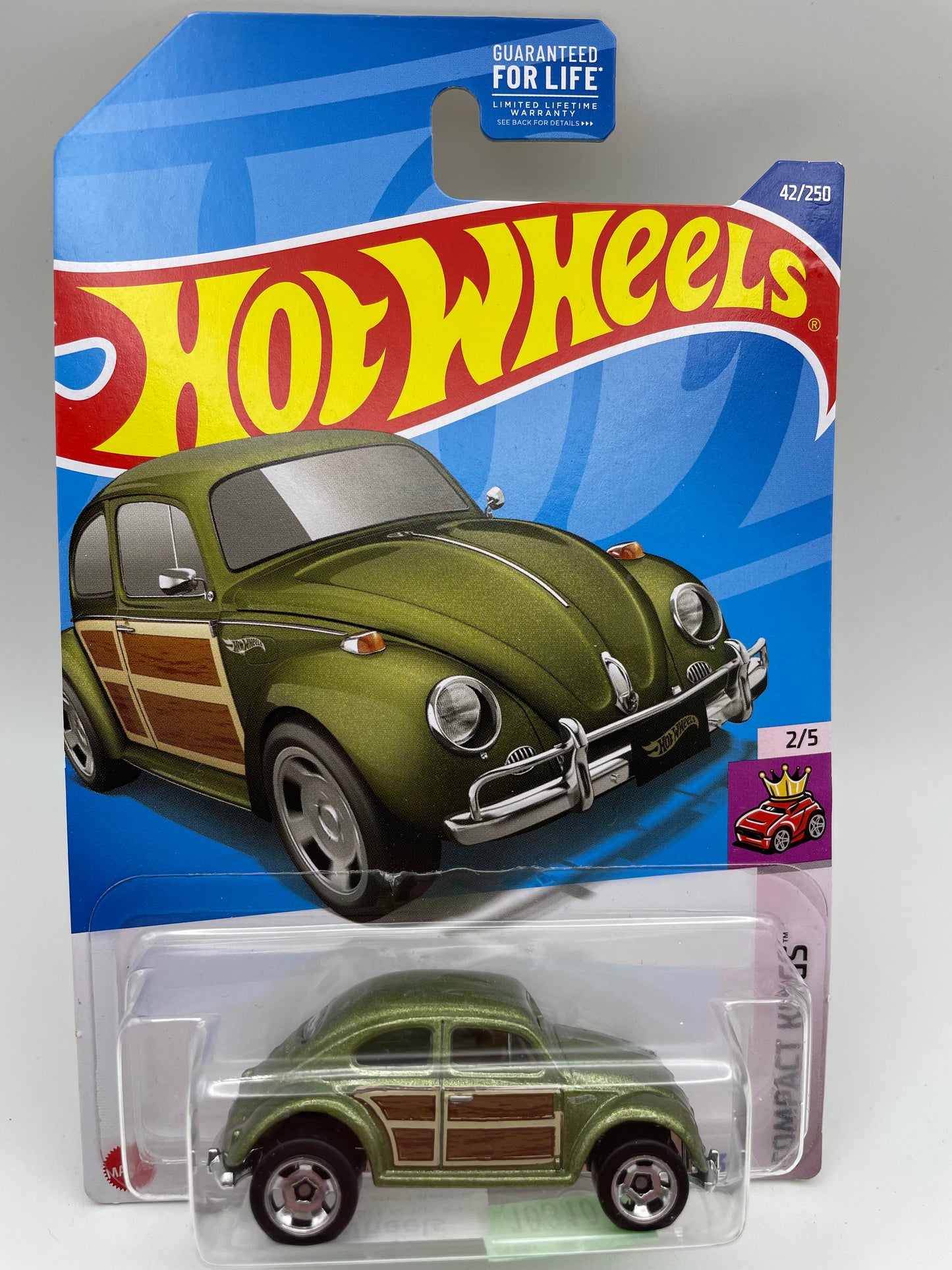Hot Wheels - Compact Kings - #42 2/5 Volkswagen Beetle 2022 #103105