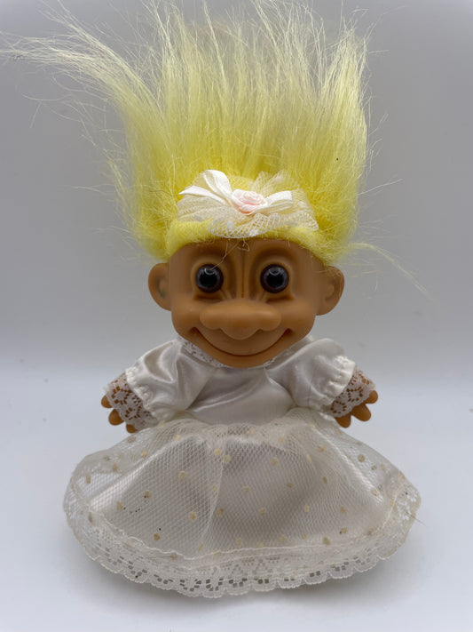 Trolls - Bride - Yellow Hair #101085