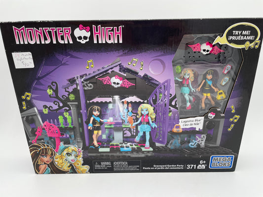 Mega Bloks - Monster High - Graveyard Garden Party 2015 #100372