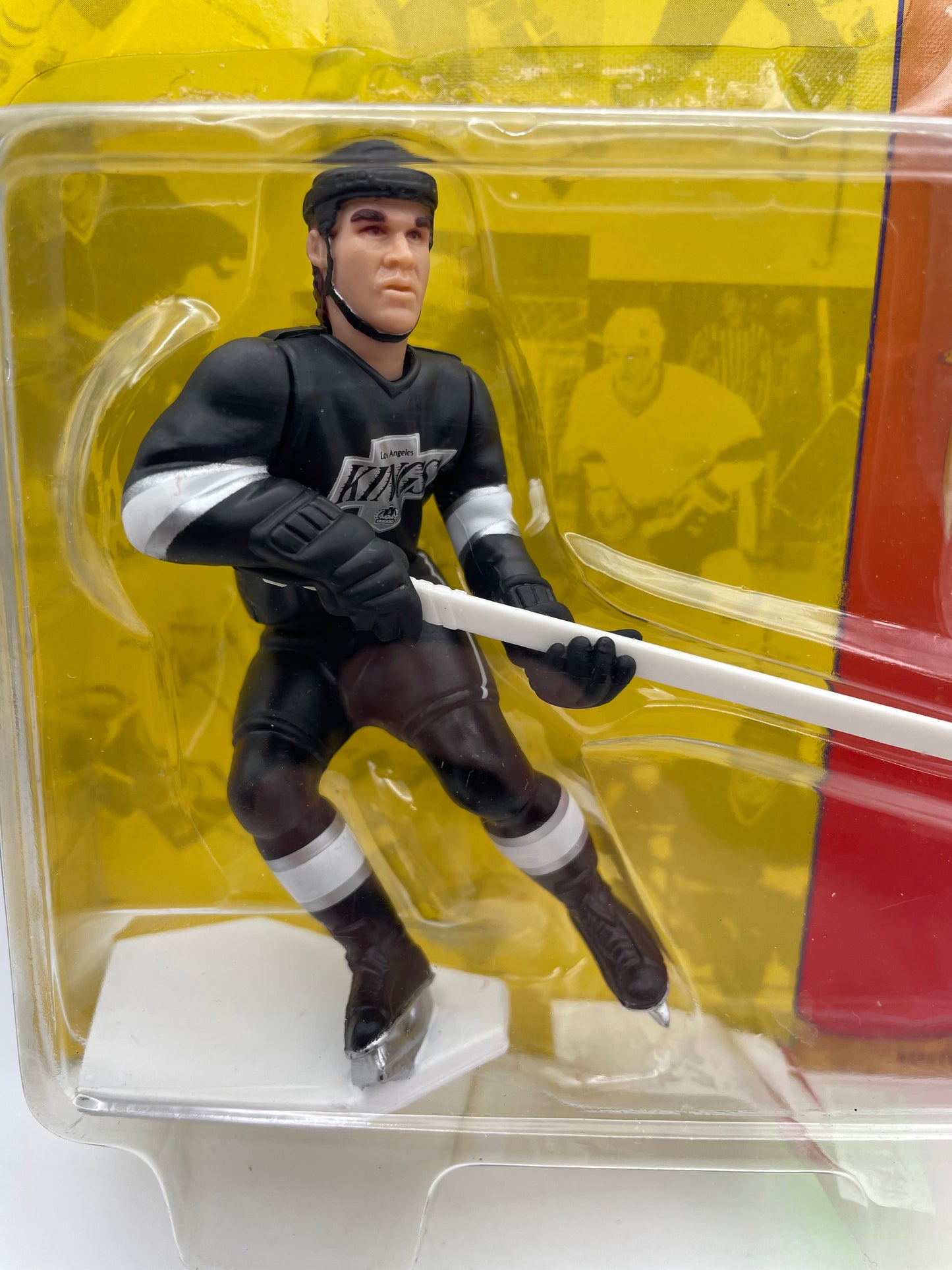 Starting Lineup - NHLPA - Luc Robitaille - LA Kings 1994 #101897
