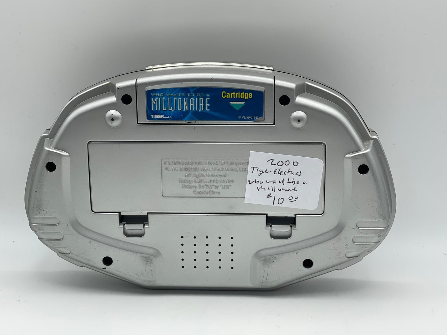 Tiger Electronics - Who Wants to be a Millionaire Handheld Game 2000 #102922