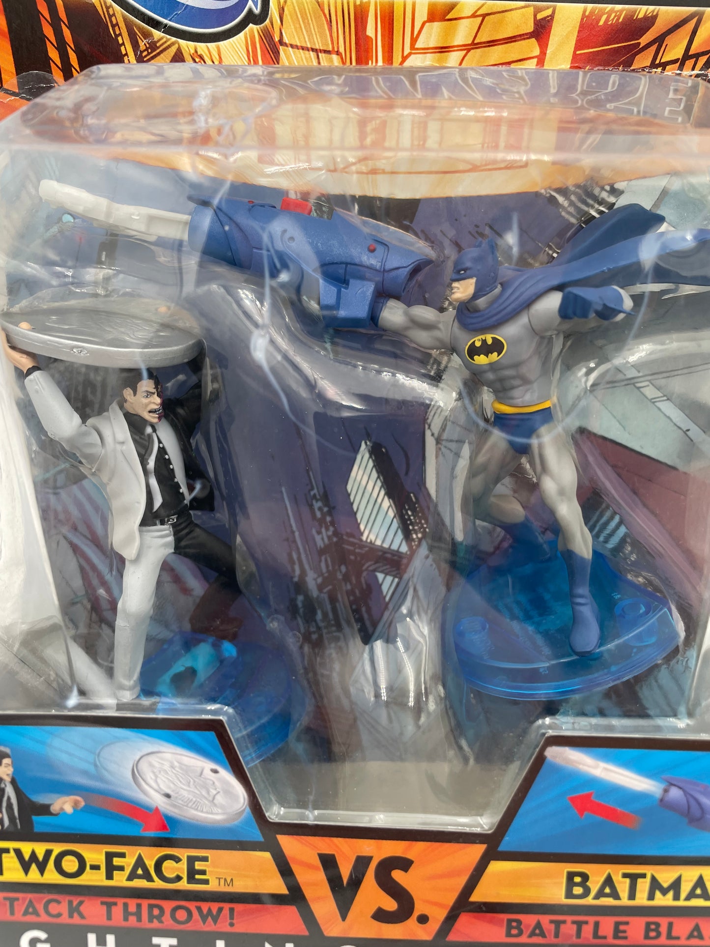 DC Universe - Two Face vs Batman 2015 #100322