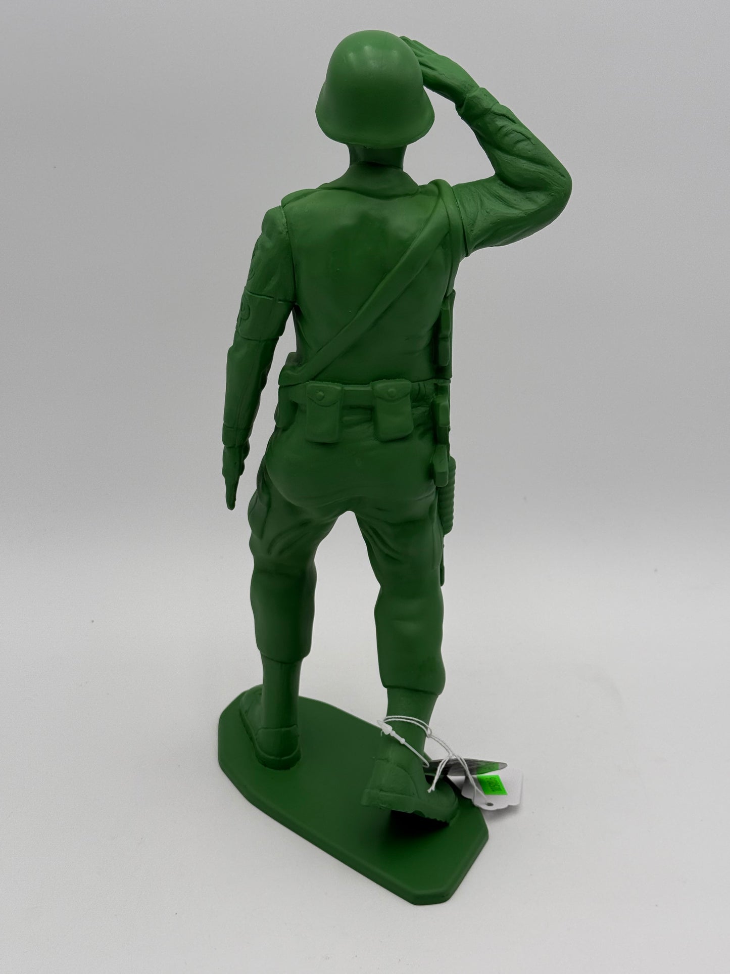 Jumbo 14.5” Epic Army Man - Salute #105086