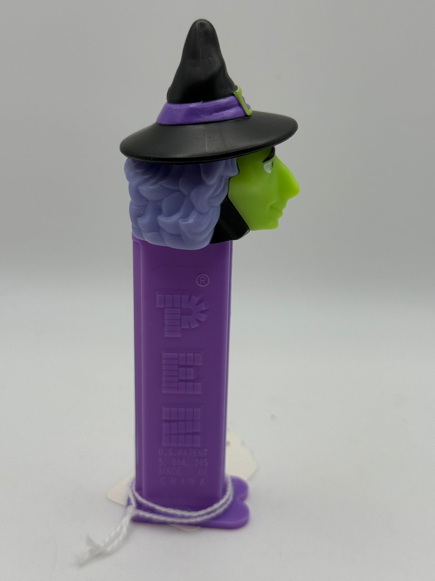 PEZ - Mfg China - Purple Witch #107554