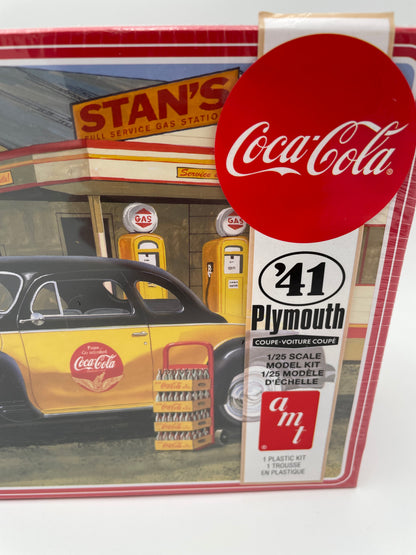 AMT - Coca Cola ‘41 Plymouth Model Kit 2020 #102500