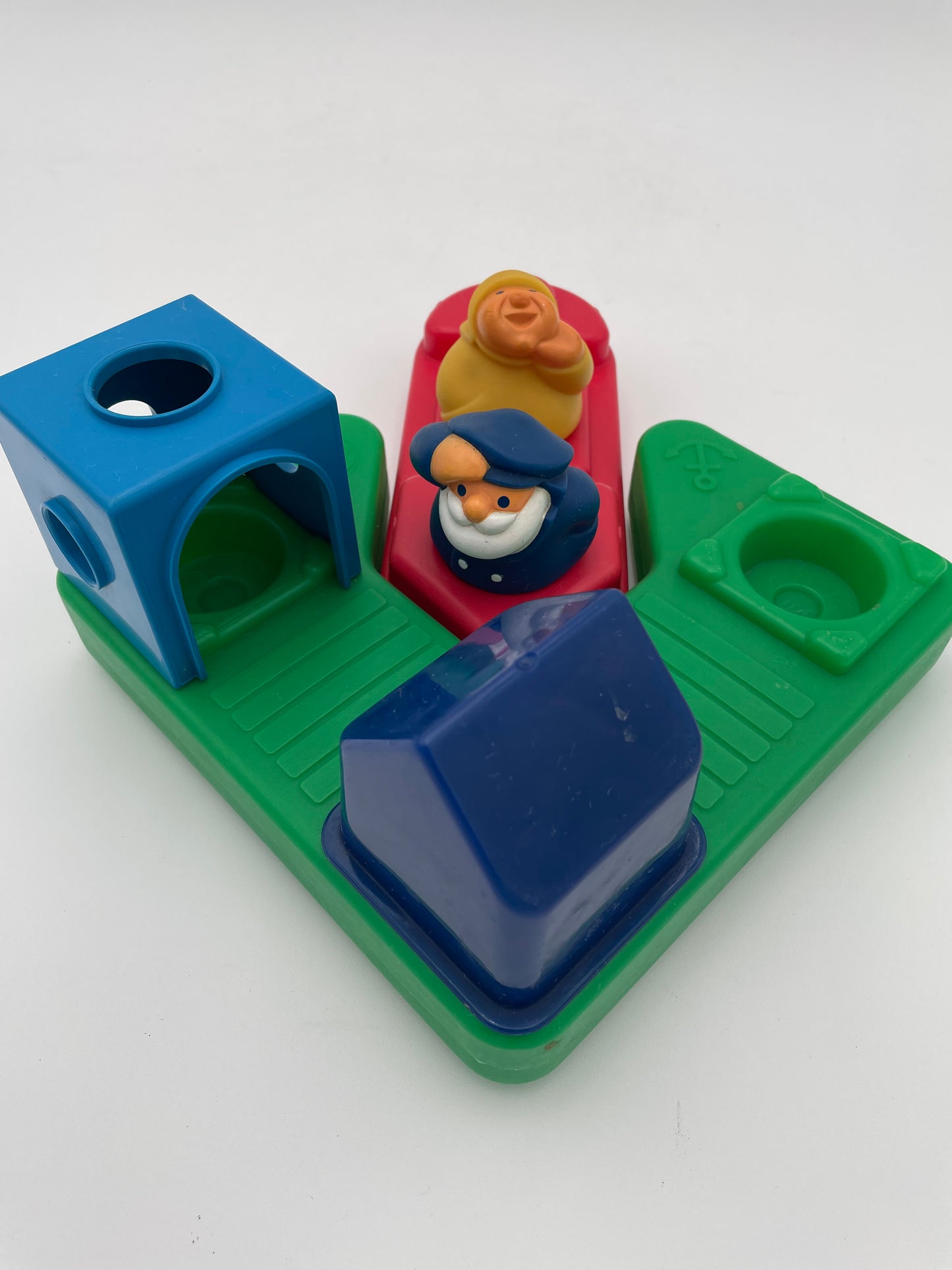 Johnson & Johnson - Boat Dock Bath Toy 1981 #100454