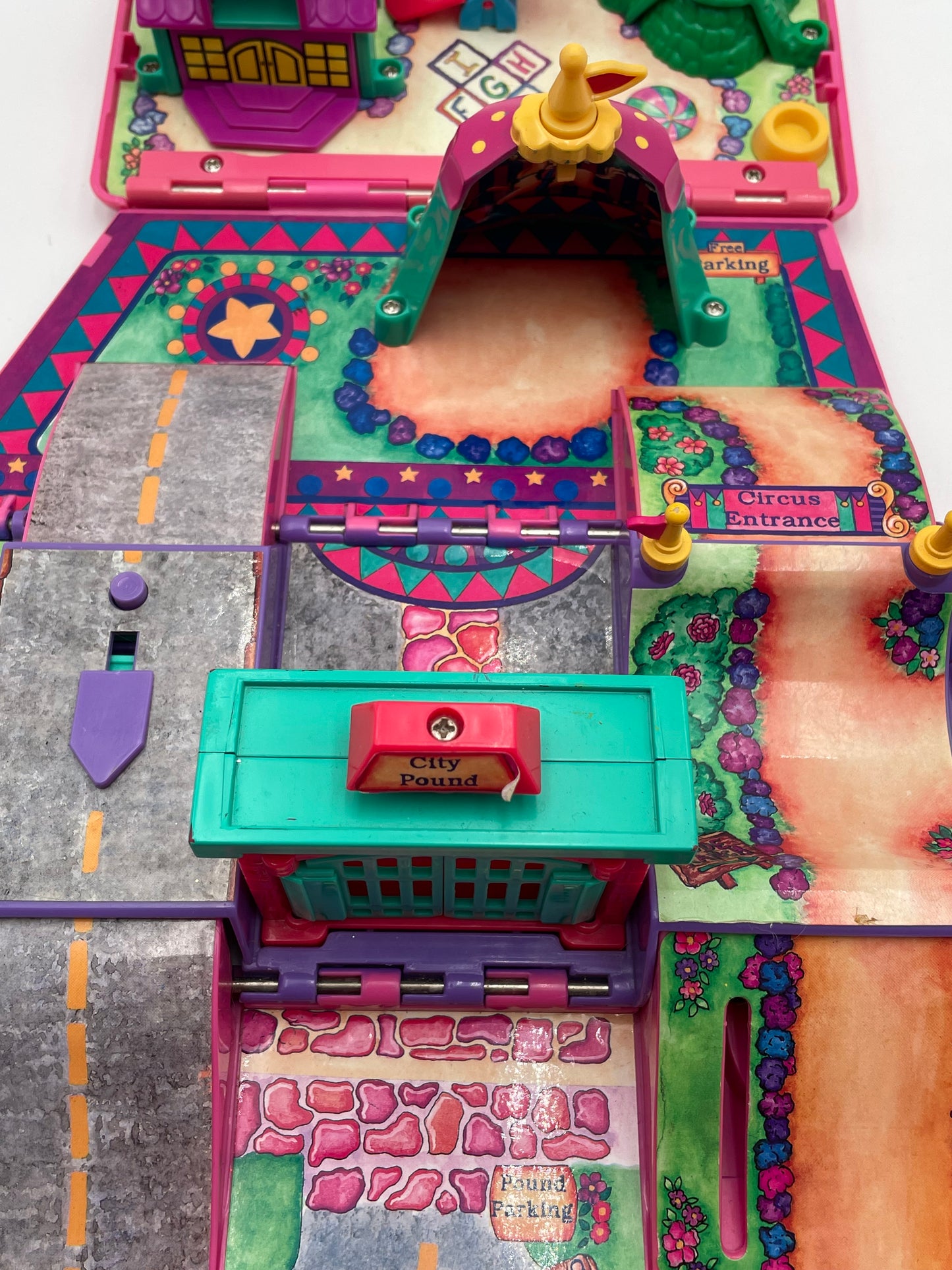 Pound Puppies - Circus Van Playset 1995 #103899