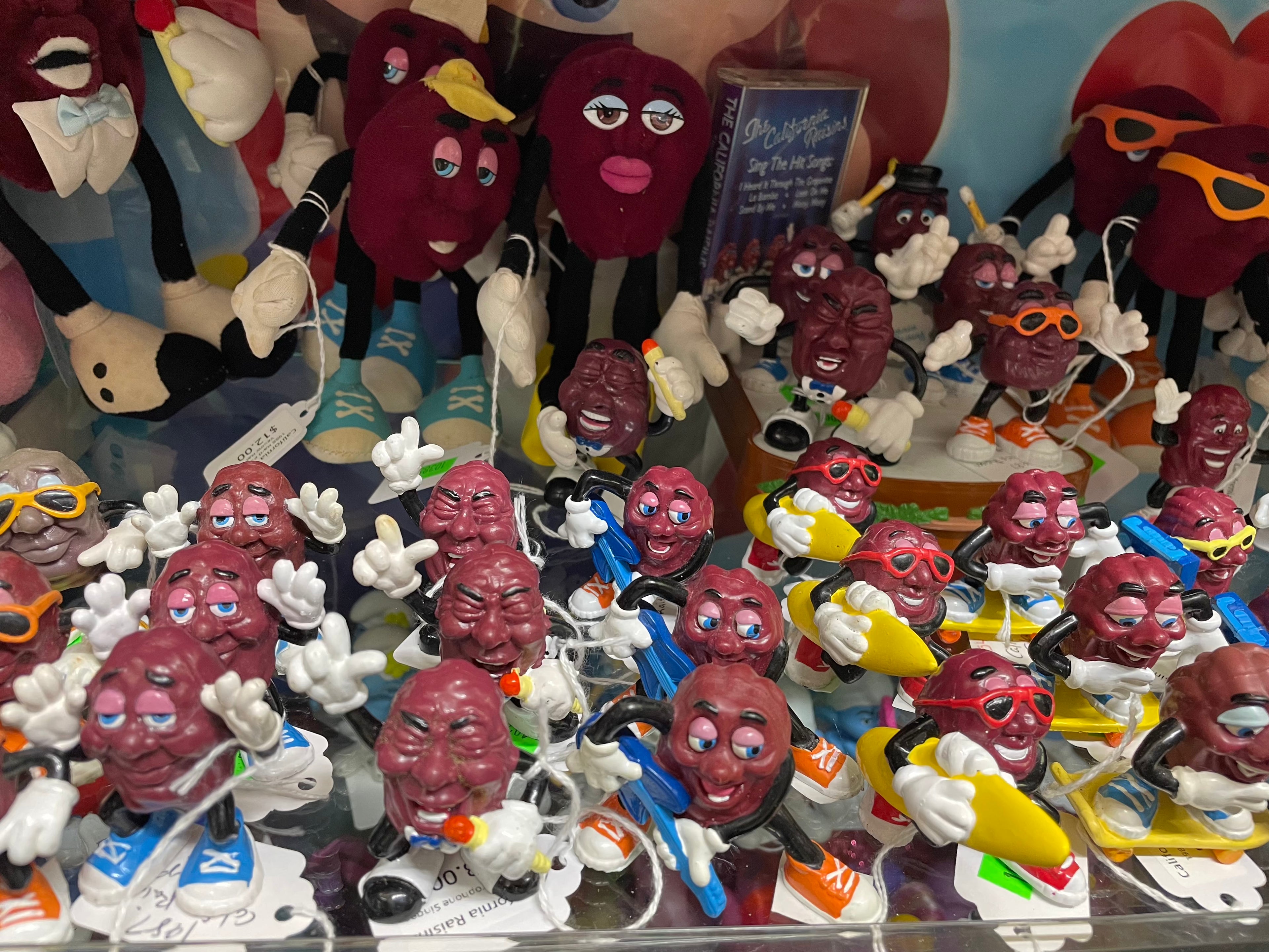 California Raisins Bird n Squirrel