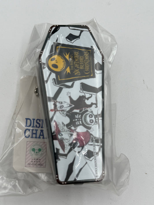Nightmare Before Christmas - Gum Dispenser Coffin Keychain - Lock, Shock & Barrel 1990s #105413