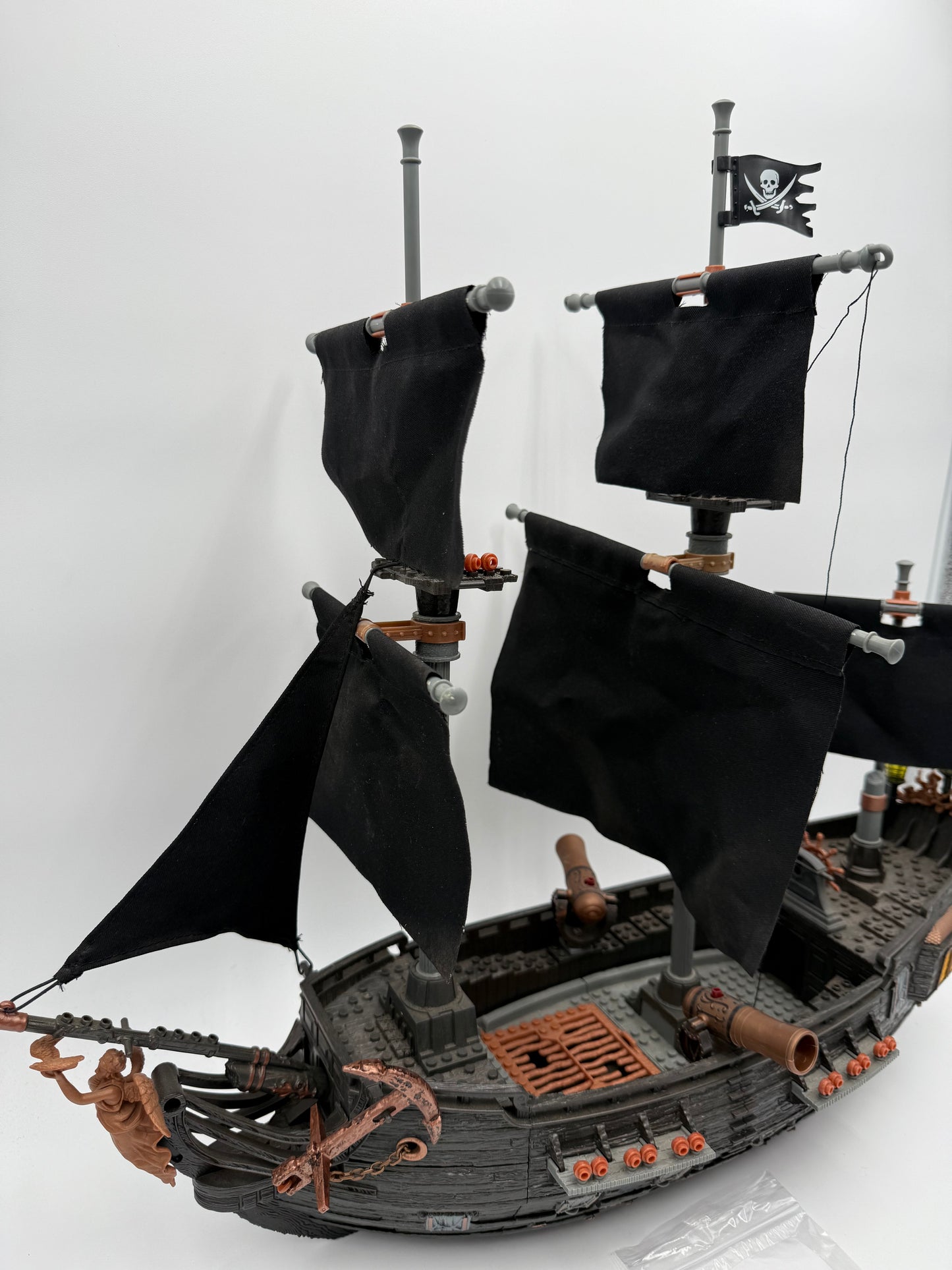 Mega Bloks - Pirates of the Caribbean - Black Pearl 1017 - 2006 #104939