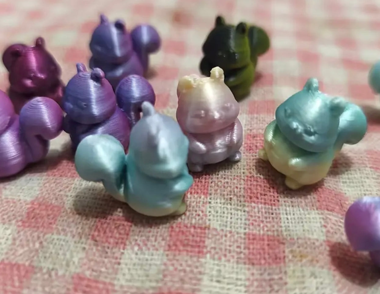 Mini Resin / 3D Print - Chubby Squirrel - Assorted Colors #107208