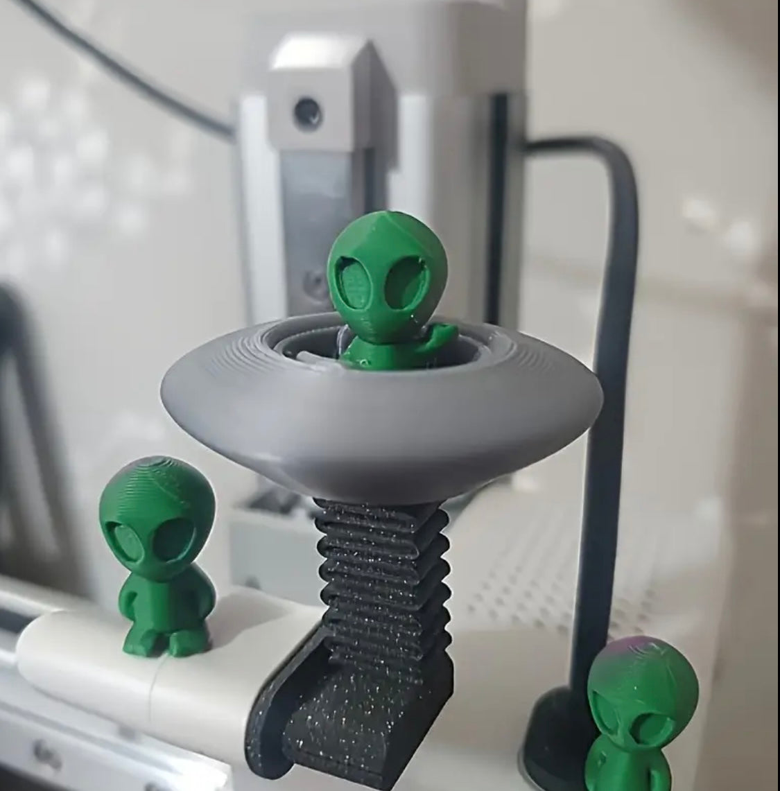 Mini Resin / 3D Print - Alien - Neon Green #106704