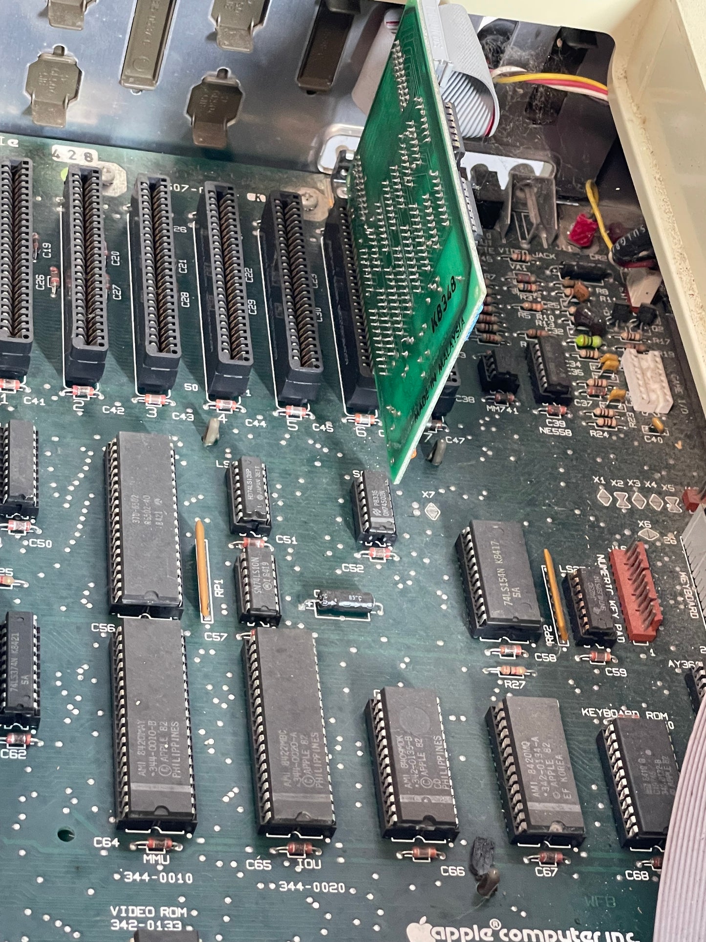 Vintage Apple IIe Computer “As Is”