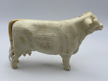 Vintage White Plastic Cow #103017