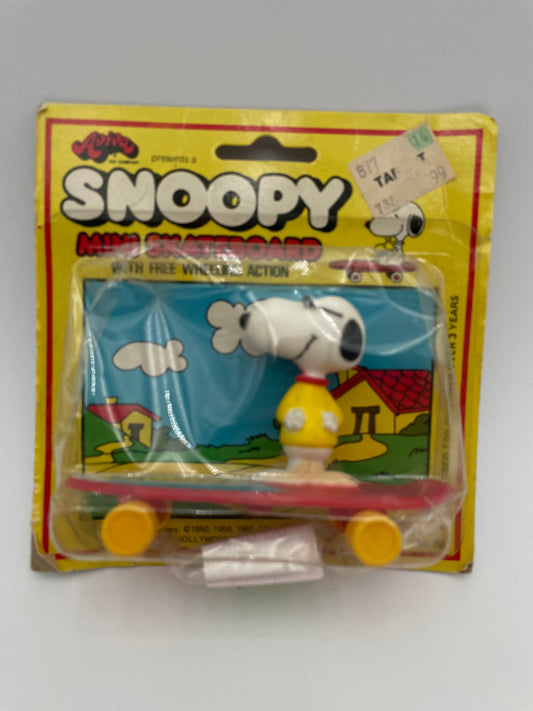 Snoopy - Skateboard - Red 1971 #104761