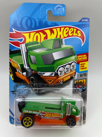 Hot Wheels - Metro #32 8/10 The Haulinator Green 2020 #103146