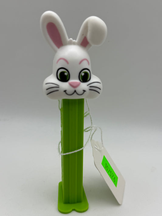 PEZ - Mfg Hungary - White Rabbit 2013 #107526