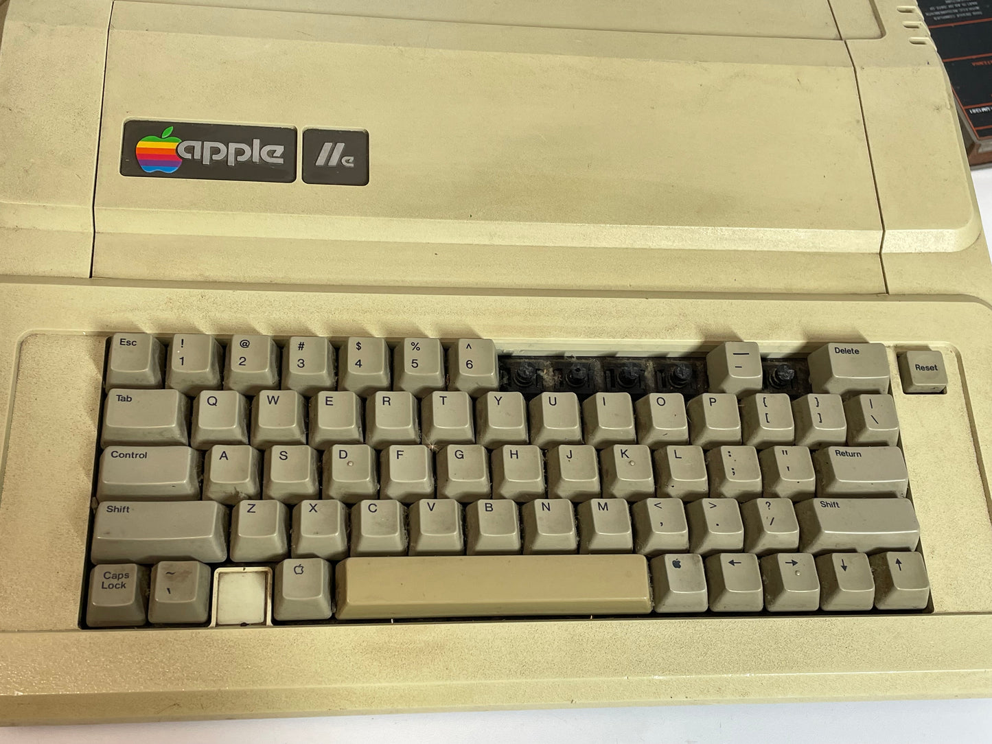 Vintage Apple IIe Computer “As Is”