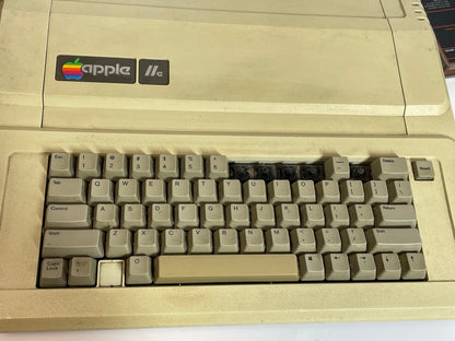Vintage Apple IIe Computer “As Is”