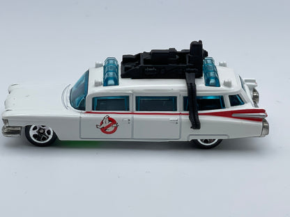 Ghostbusters - Hot Wheels - Ecto 1 - 2009 #102598