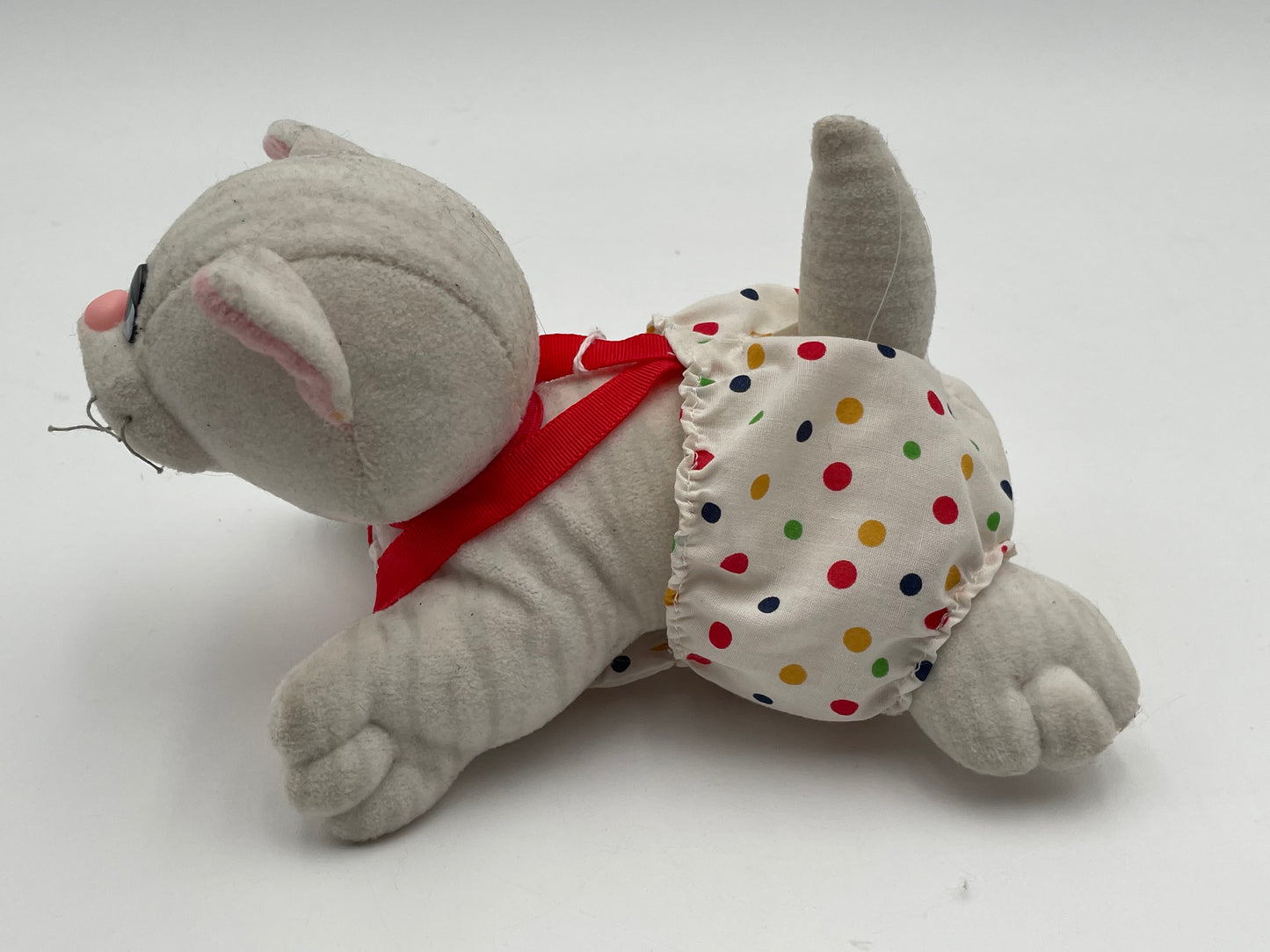 Pound Purries - White Cat w/ Polka Dot Overalls Plush 1985 #103889