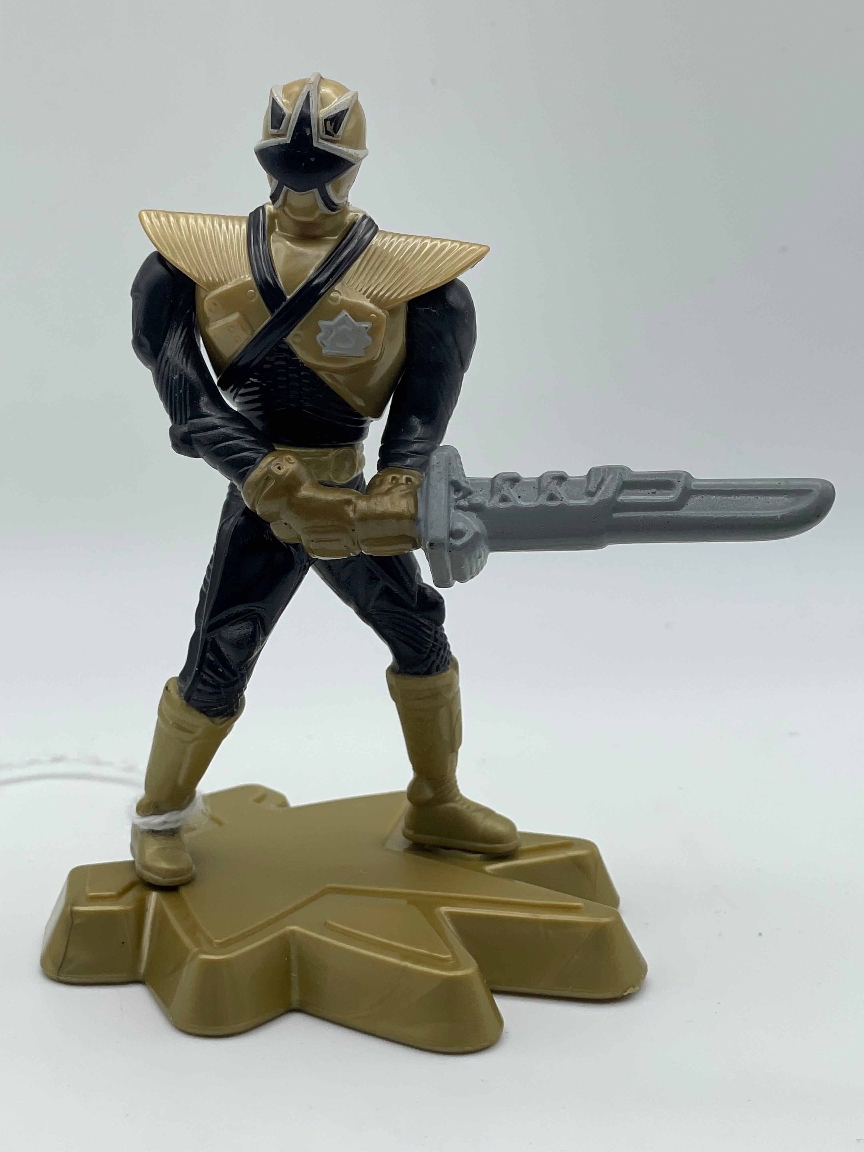 Mcdonald Rangers Power Rangers - McDonald’s Gold Ranger 2012 #102957 – Bird n’ Squirrel