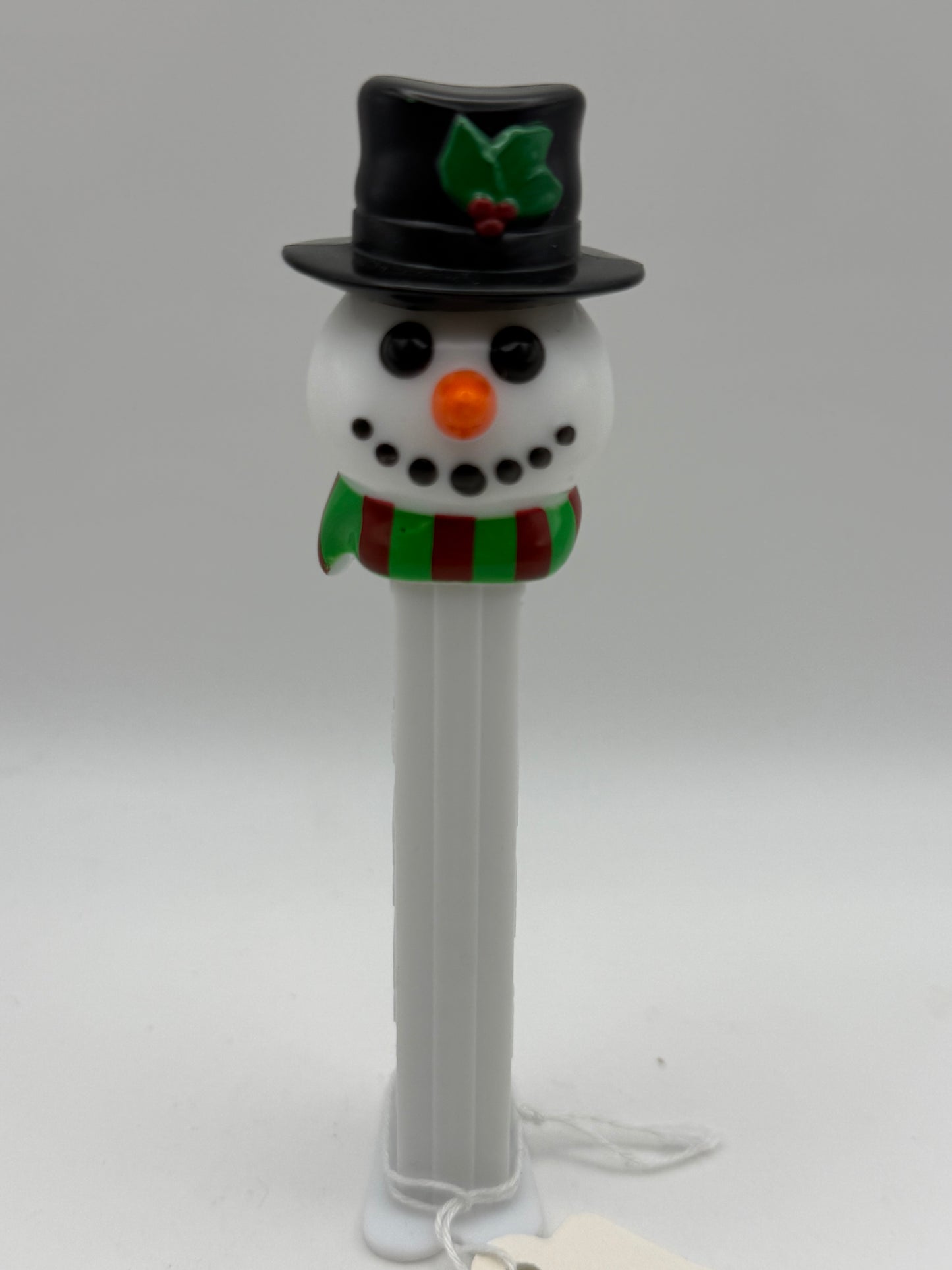 PEZ - Mfg China - Snowman Green Scarf 2002 #107515
