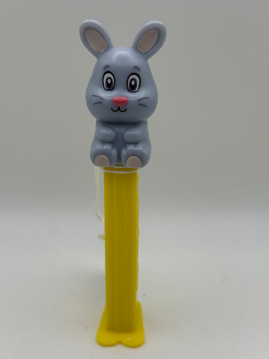 PEZ - Mfg China - Grey Bunny 2019 #107539