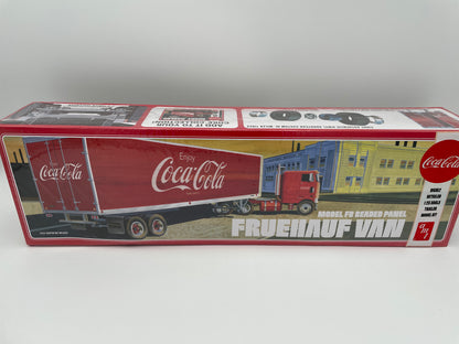 AMT - Coca Cola Semi Model Kit 2018 #102499