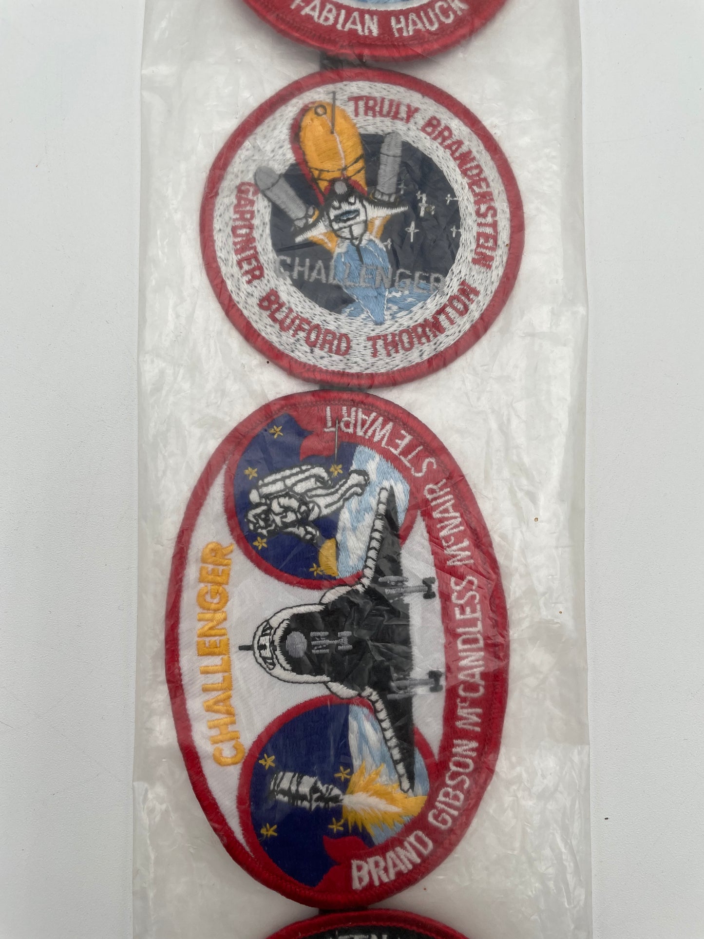 Kennedy Space Center - 10 Flights Challenger Emblem Collection 1986 #103540