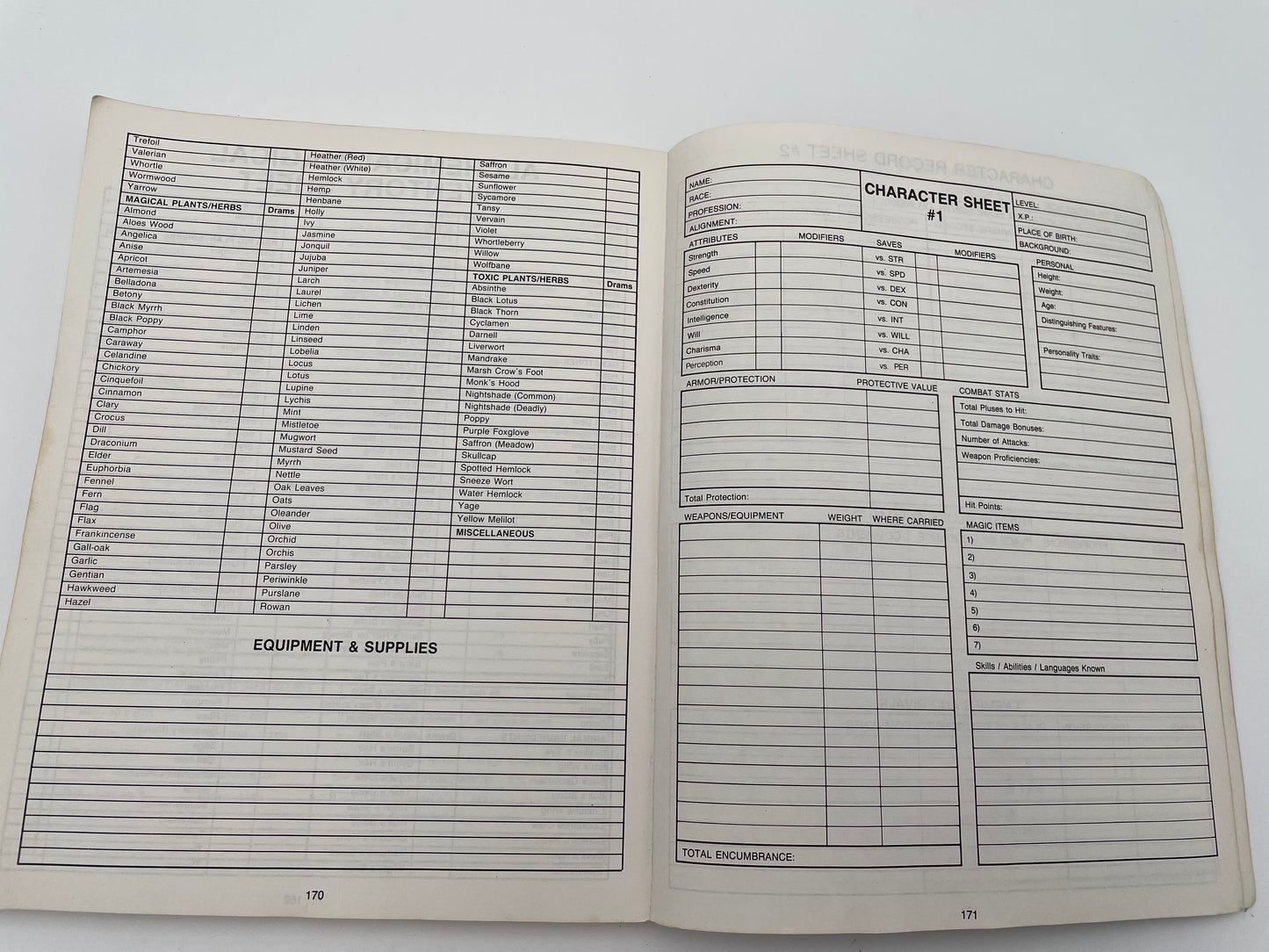 Arcanum Book, The (second edition) RARE! 1985 - #102001