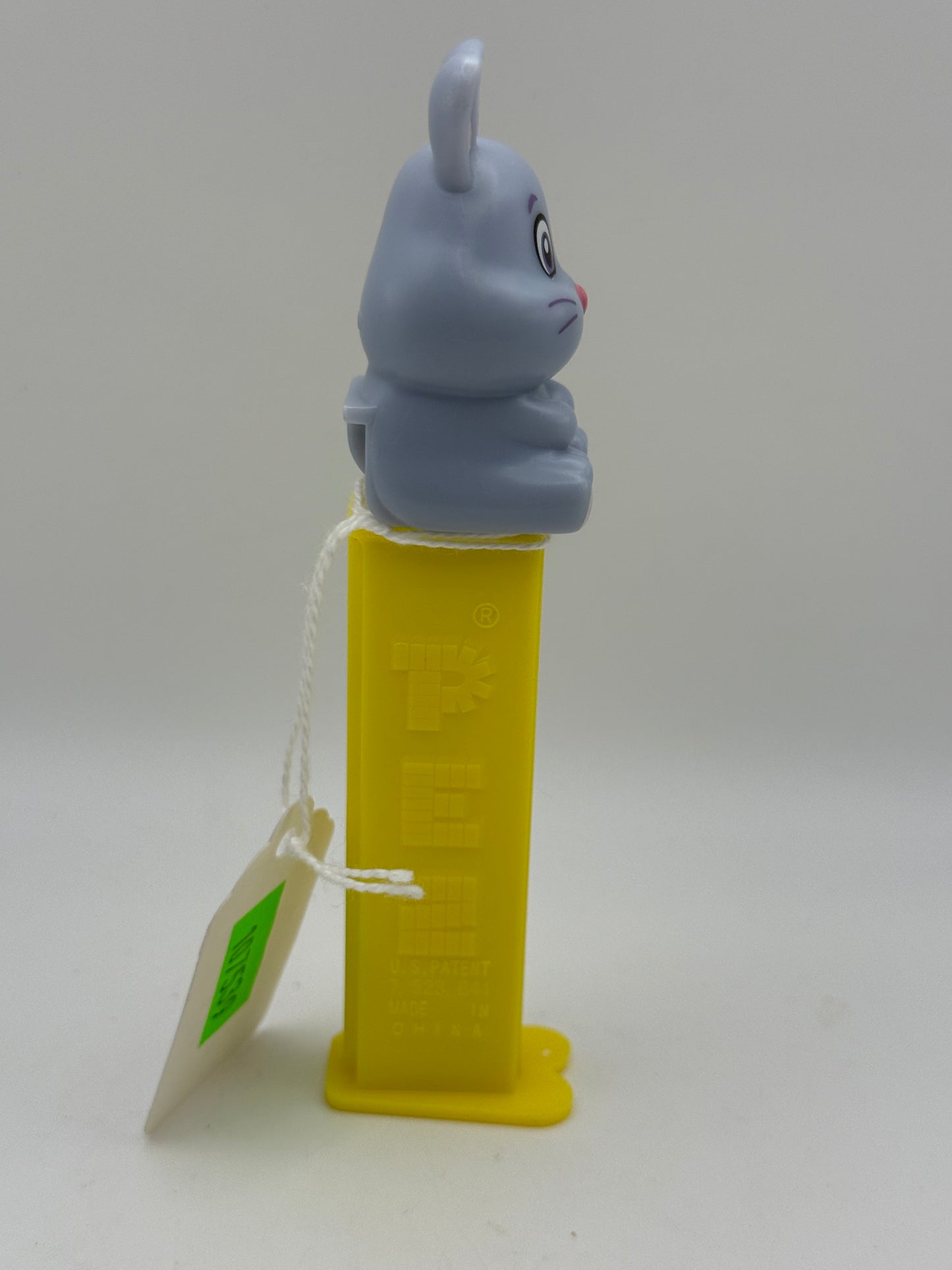 PEZ - Mfg China - Grey Bunny 2019 #107539