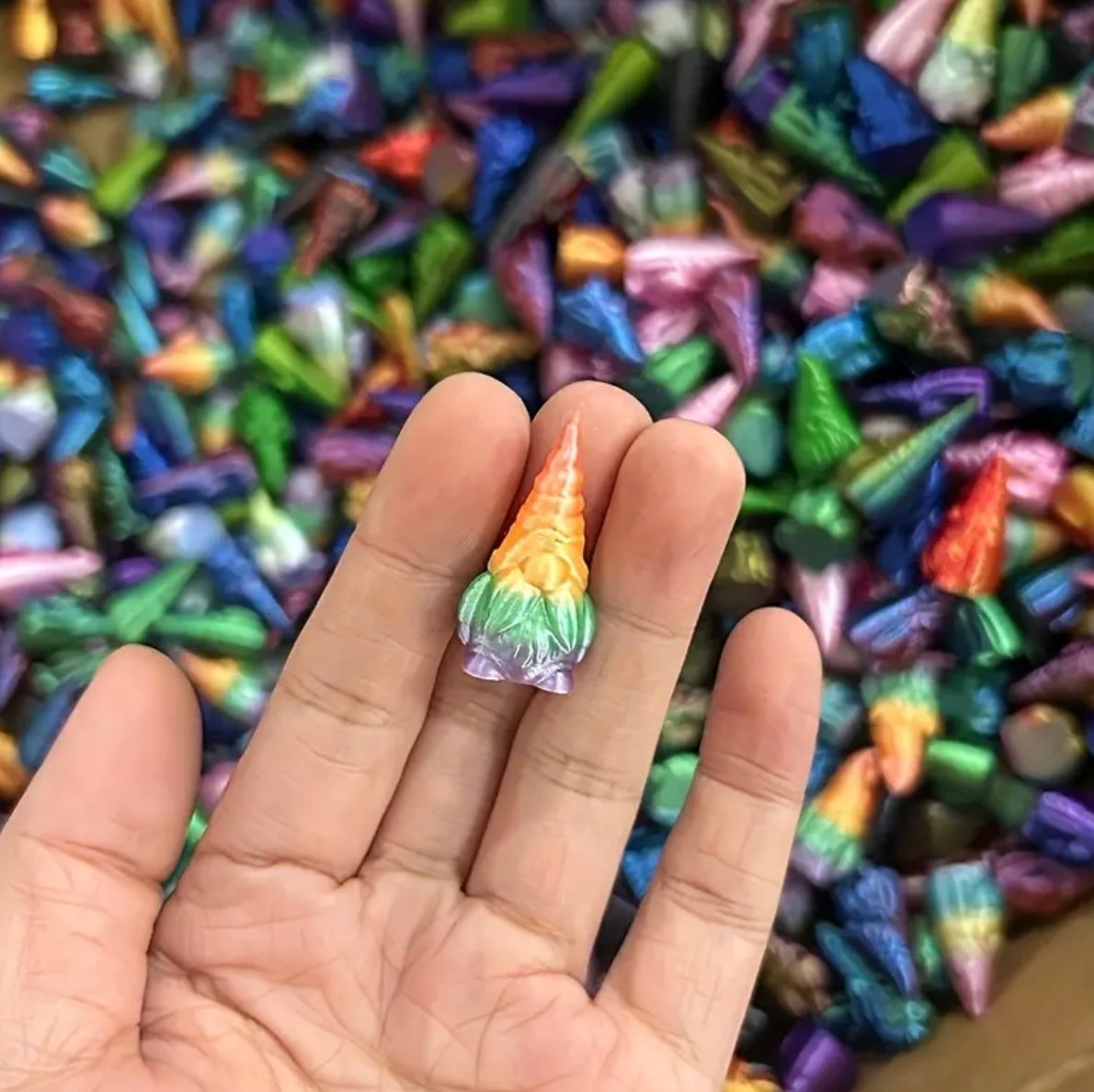 Mini Resin / 3D Print - Gnomes - Rainbow Assorted #106705