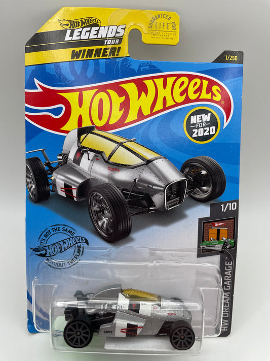 Hot Wheels - Dream Garage #1 1/10 2 Jet Z Silver 2020 #103128