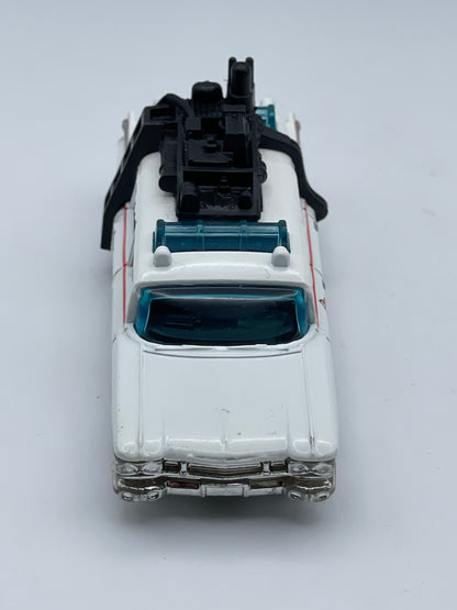 Ghostbusters - Hot Wheels - Ecto 1 - 2009 #102598
