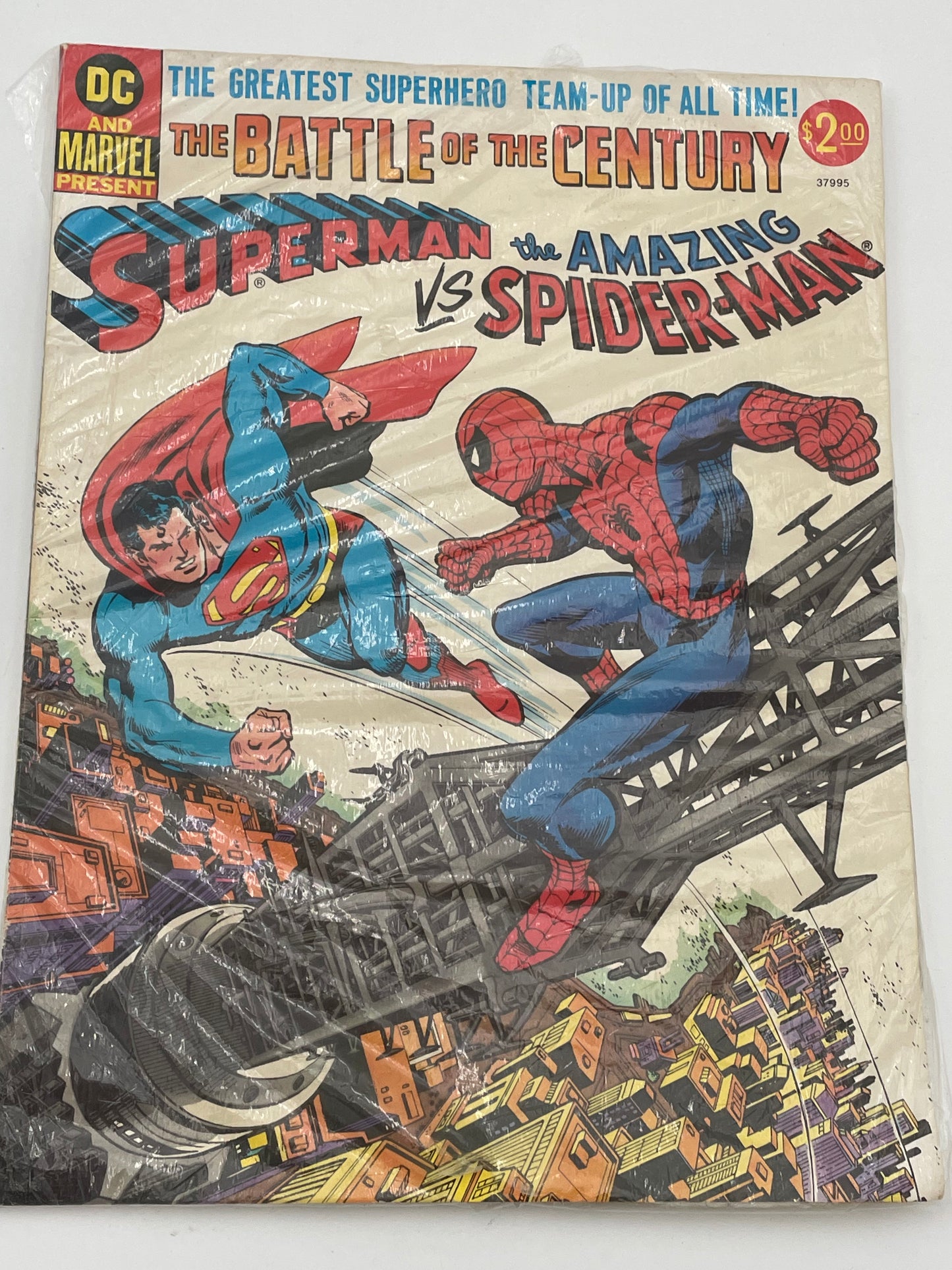 Superman Vs Spiderman Jumbo Edition - January 1976 #101842