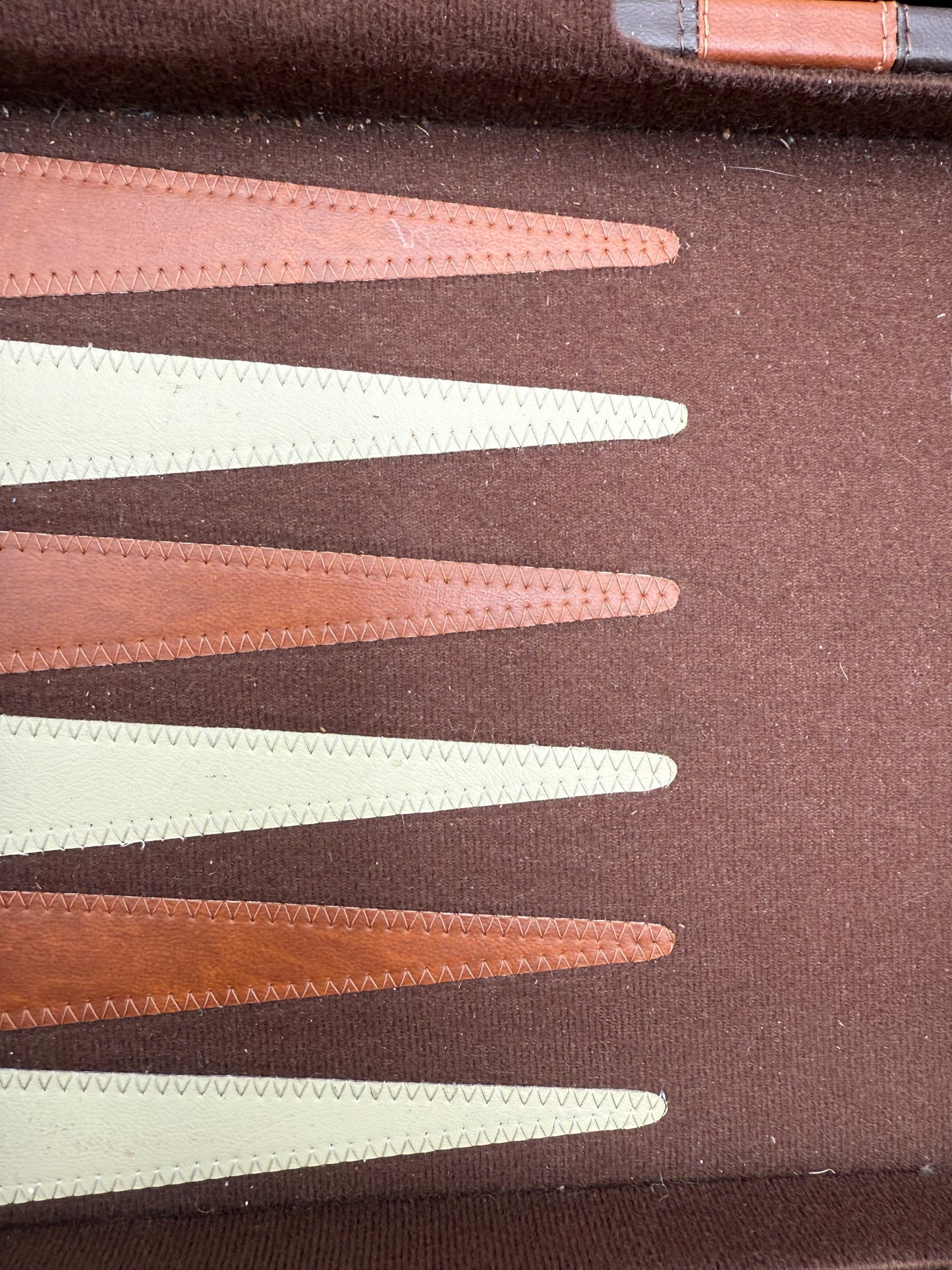 Vintage - Backgammon Suitcase Game #105102