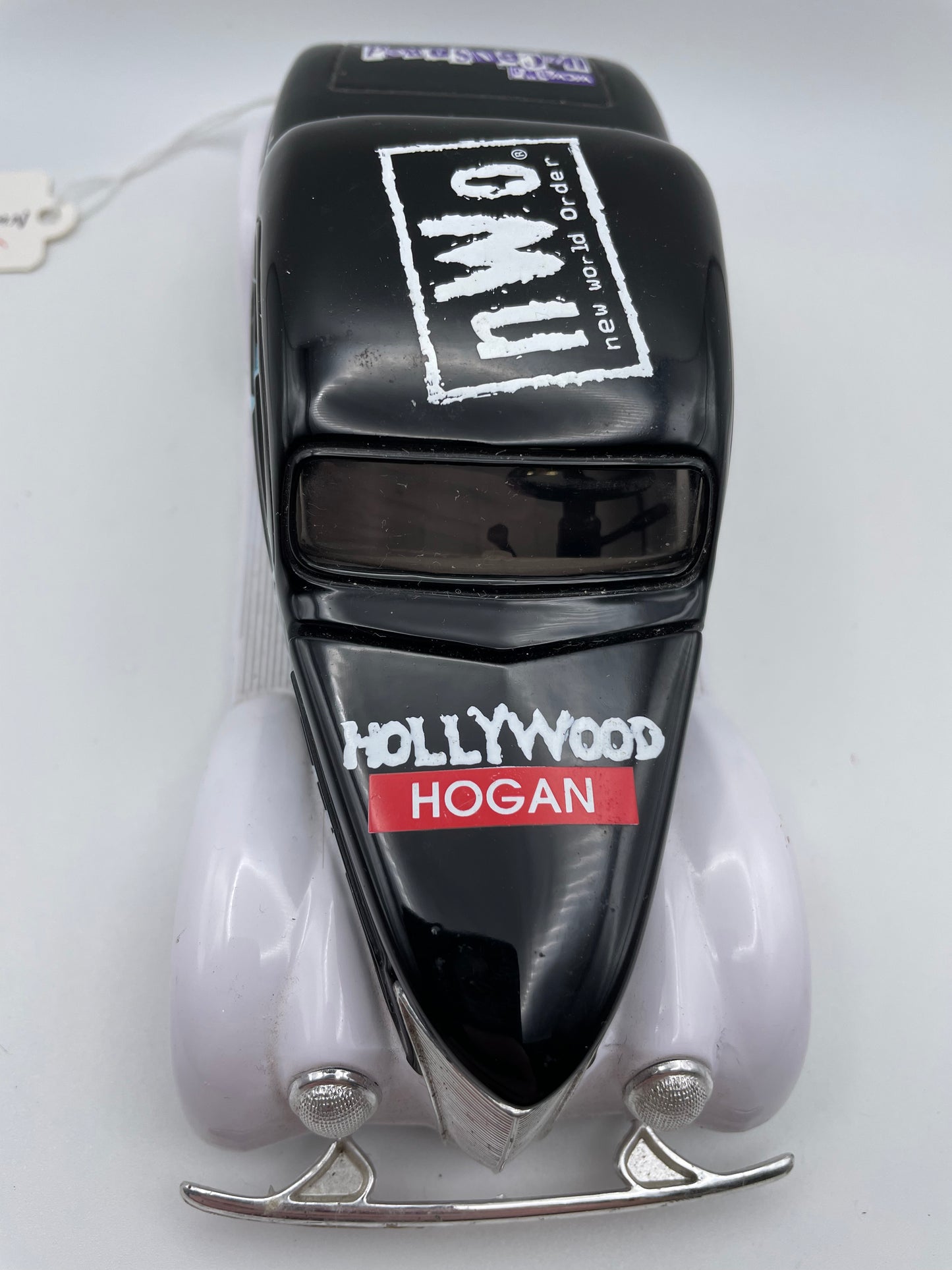 NWO - #37 Ford Die Cast Car 1998 #101580