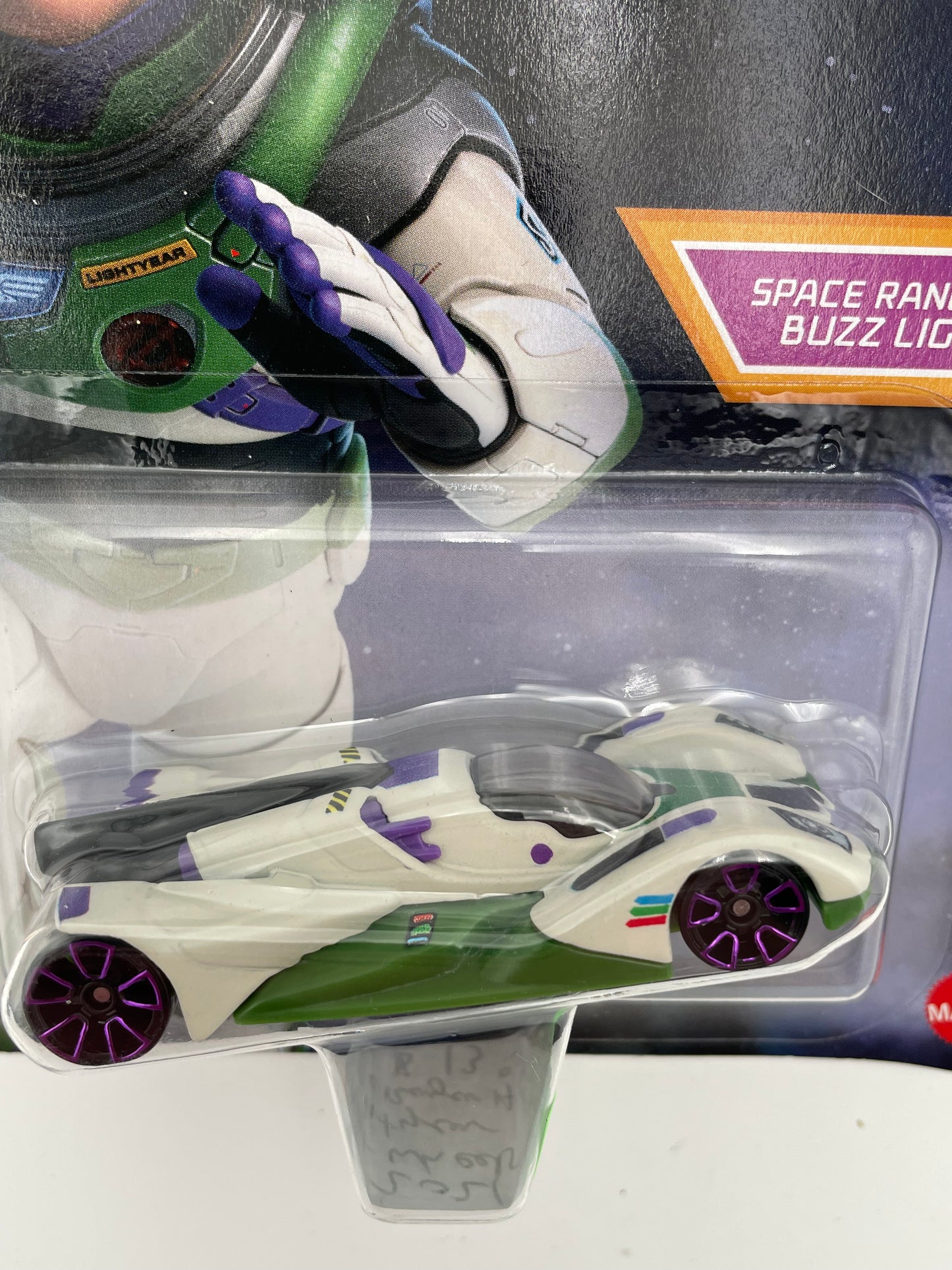 Hot Wheels - Disney - Lightyear - Space Ranger Alpha Buzz Lightyear 2021 #102530