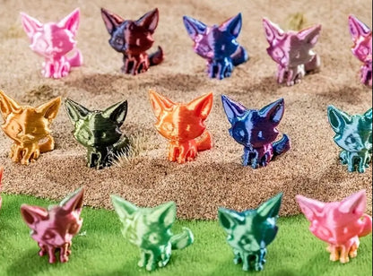 Mini Resin / 3D Print - Foxes - Assorted Colors #107197