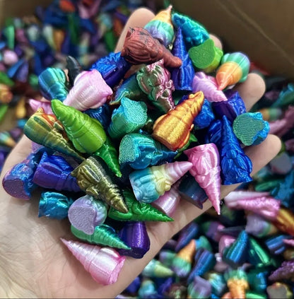 Mini Resin / 3D Print - Gnomes - Rainbow Assorted #106705