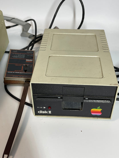 Vintage Apple IIe Computer “As Is”