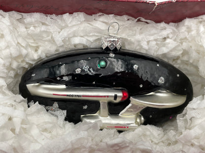 Star Trek - Hallmark Ornament - Oval Glass USS Enterprise 1999 #104518