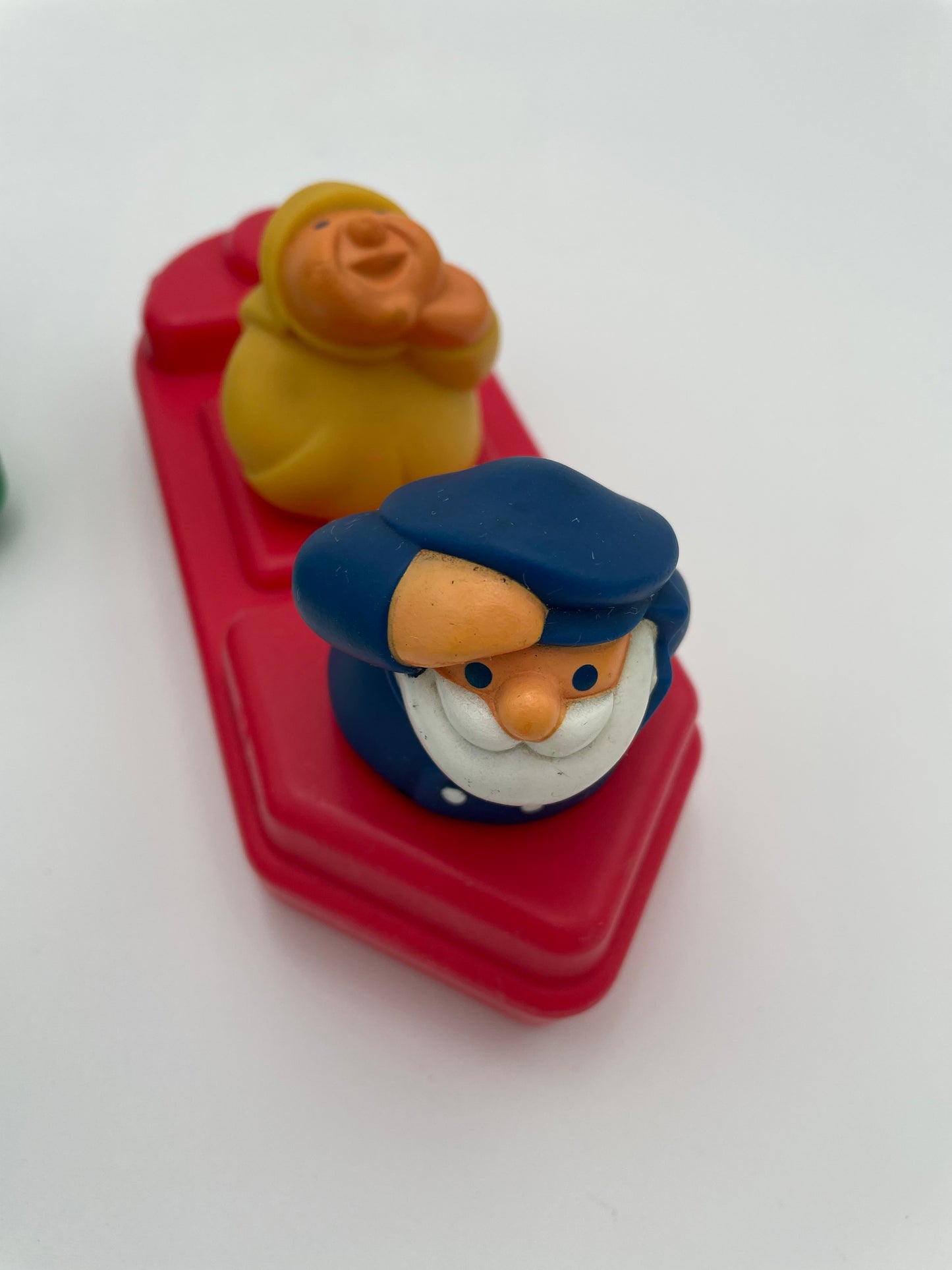 Johnson & Johnson - Boat Dock Bath Toy 1981 #100454