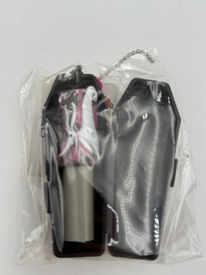 Nightmare Before Christmas - Paper Stamp Holder Coffin Keychain - Zero 1990s #105401