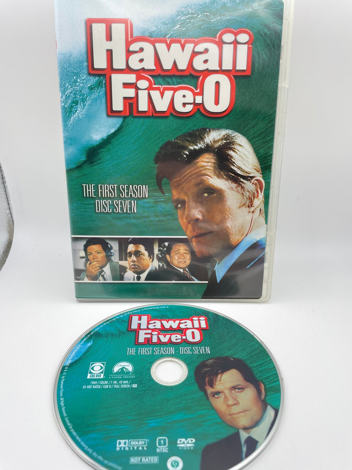 DVD - Hawaii Five O - Season 1 #100837